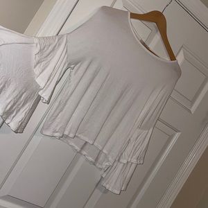 💜White layered sleeve shirt